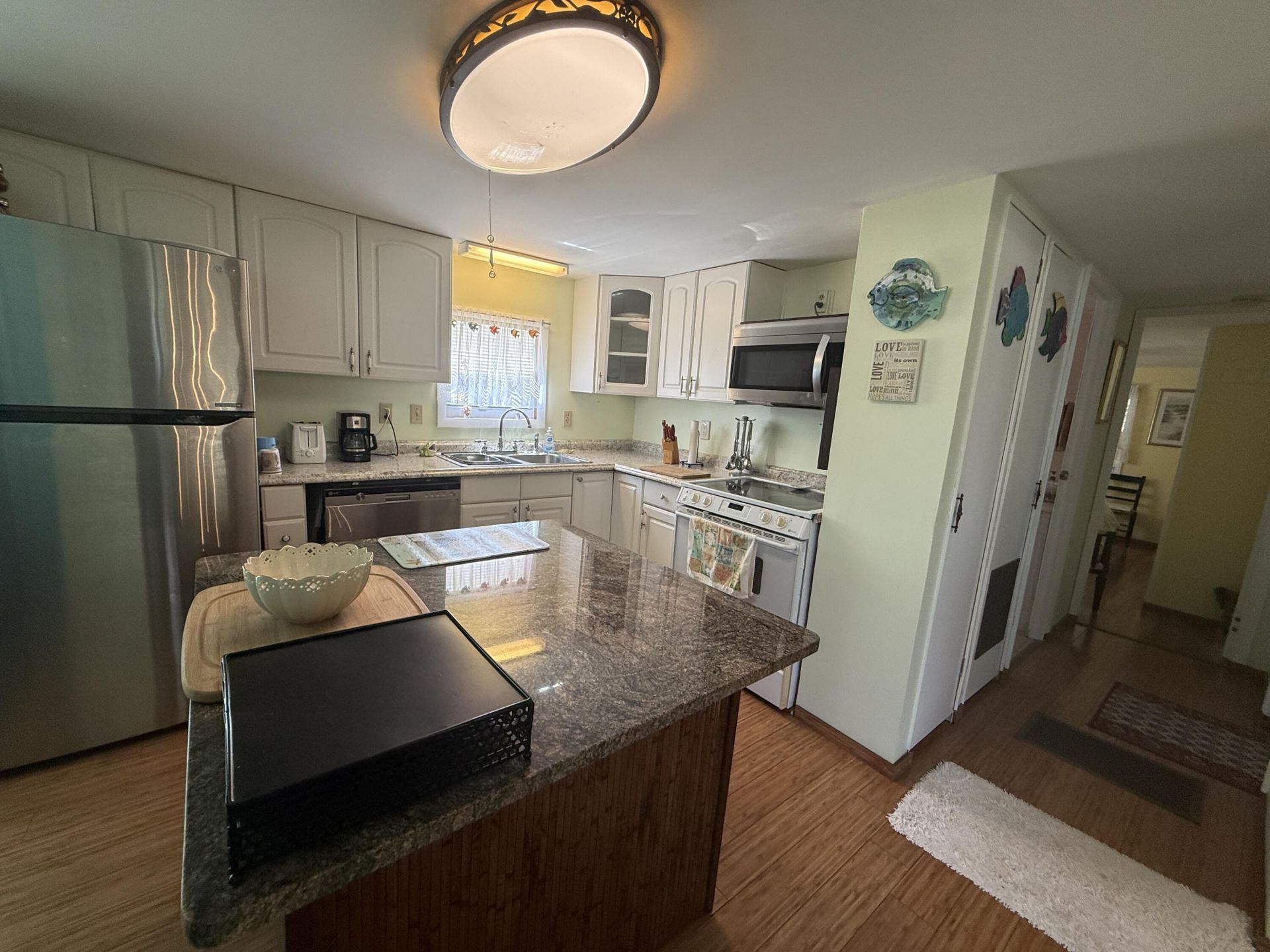 8008 SE Swan Avenue, Hobe Sound, FL 33455 Photo