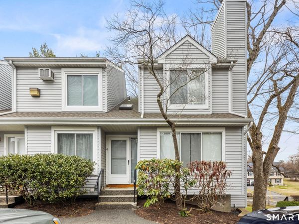 20 East Pembroke, Unit 4, Danbury, CT 06811