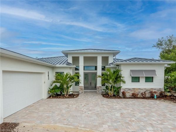 1257 22nd AVE N, NAPLES, FL 34103