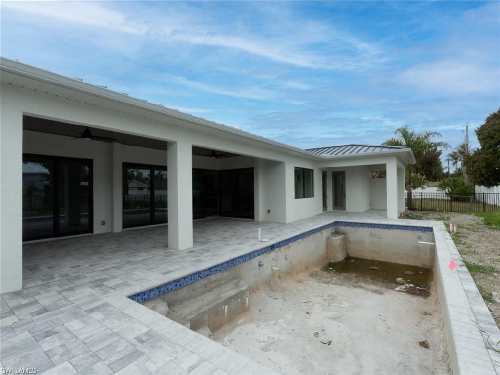 1257 22nd Ave N, Naples, FL 34103 Photo