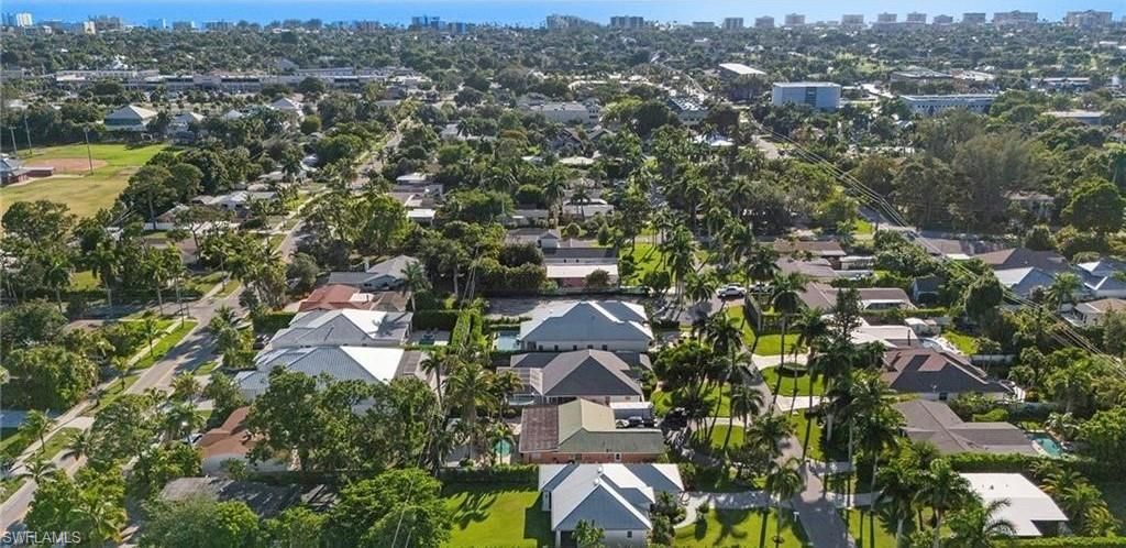 1257 22nd Ave N, Naples, FL 34103 Photo