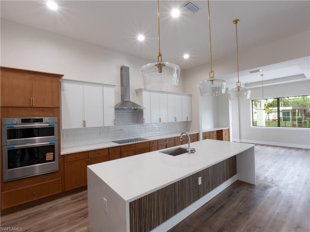 1257 22nd Ave N, Naples, FL 34103 Photo