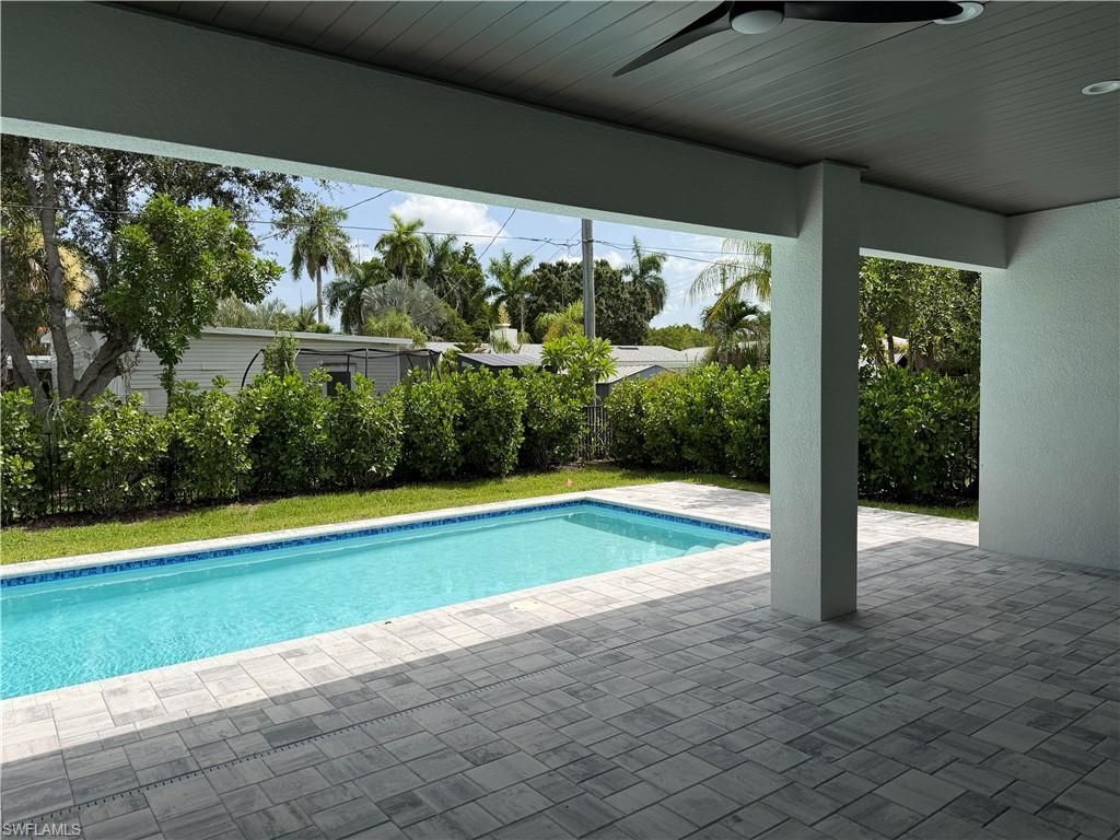 1257 22nd Ave N, Naples, FL 34103 Photo
