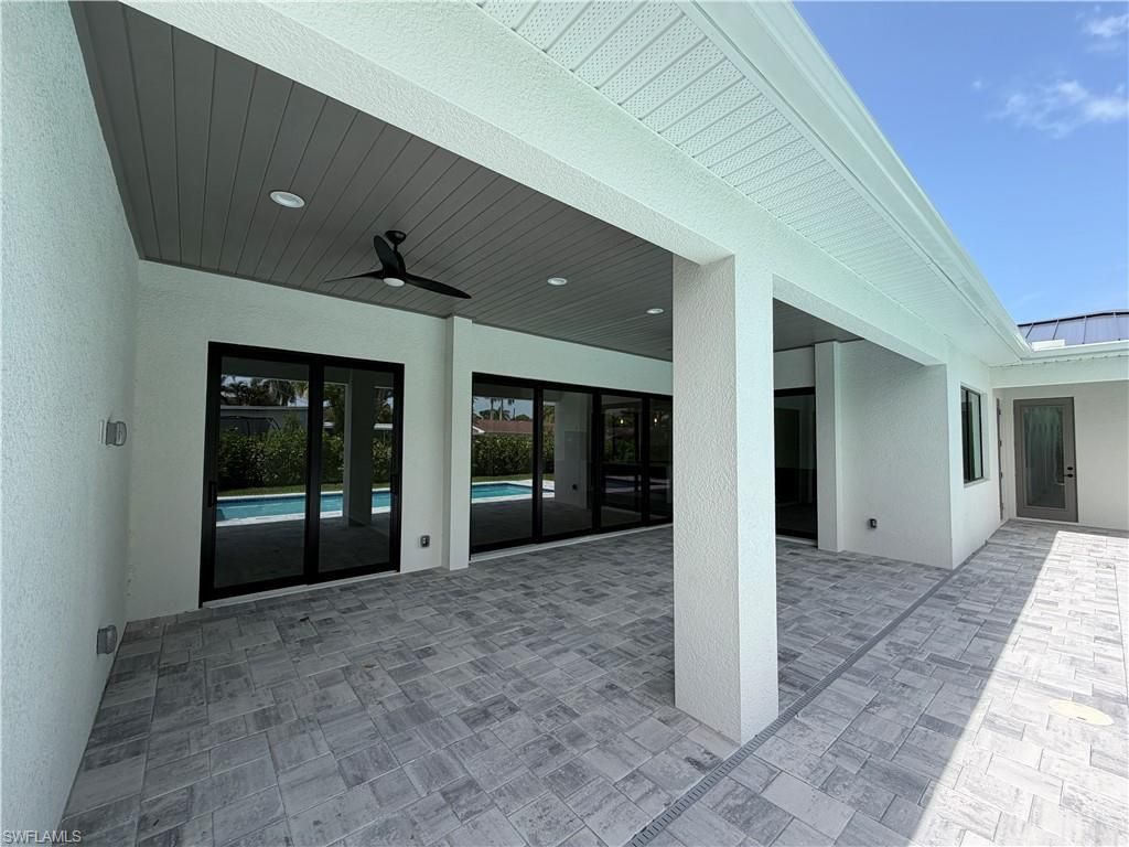 1257 22nd Ave N, Naples, FL 34103 Photo