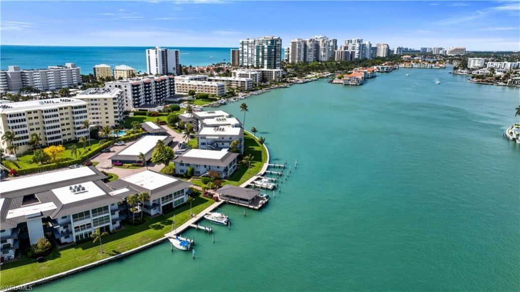 3400 Gulf Shore Blvd N, Unit J3, Naples, FL 34103 Photo