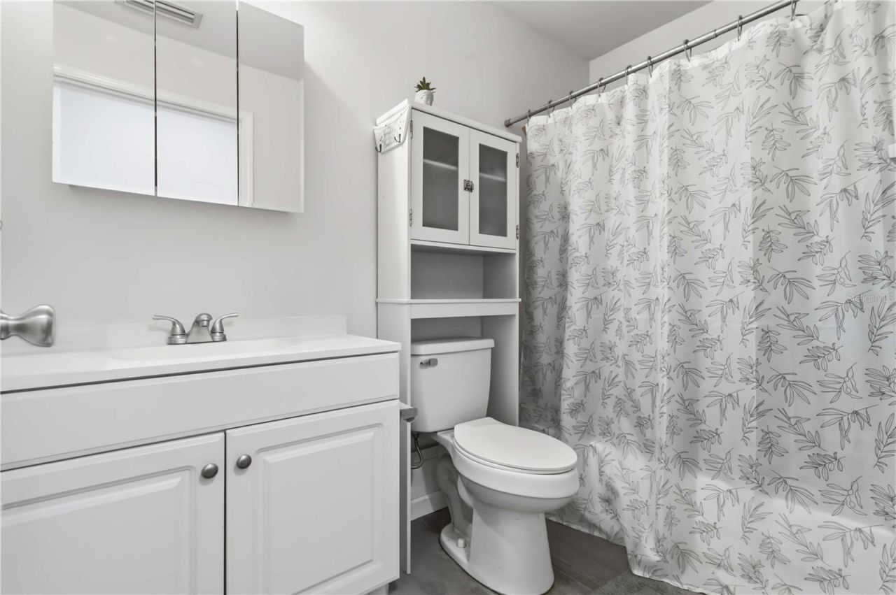 2311 54th Avenue Drive W, Bradenton, FL 34207 Photo