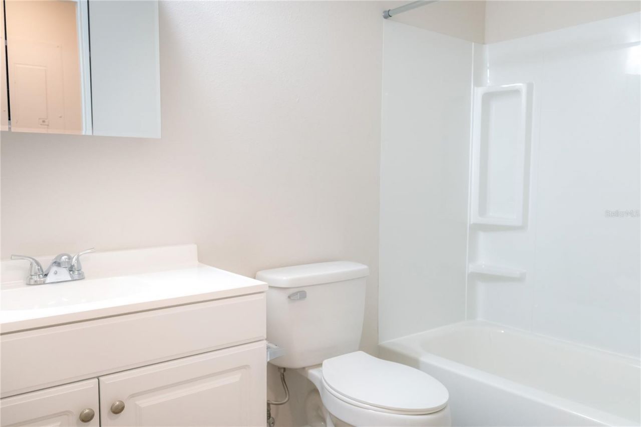 2311 54th Avenue Drive W, Bradenton, FL 34207 Photo