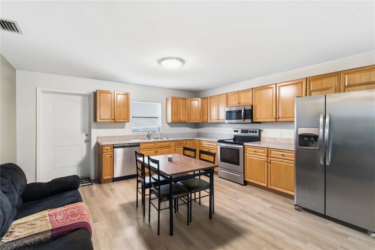 2311 54th Avenue Drive W, Bradenton, FL 34207 Photo