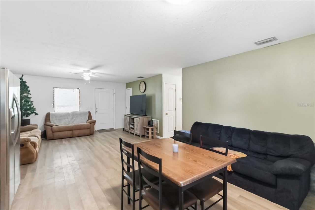 2311 54th Avenue Drive W, Bradenton, FL 34207 Photo