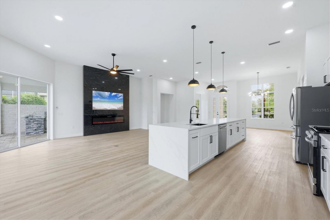 8115 Planters Knoll Terrace, Bradenton, FL 34201 Photo