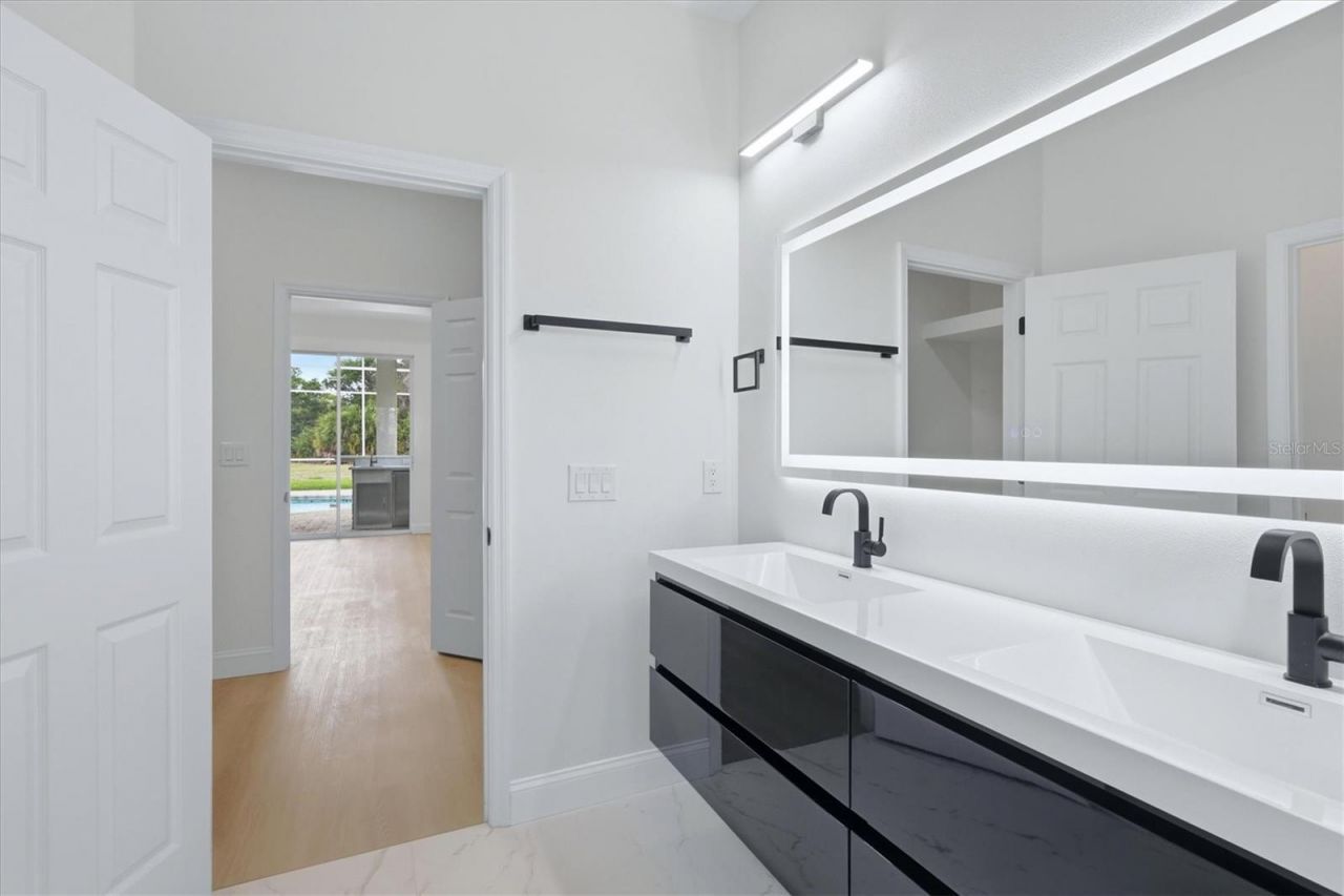 8115 Planters Knoll Terrace, Bradenton, FL 34201 Photo