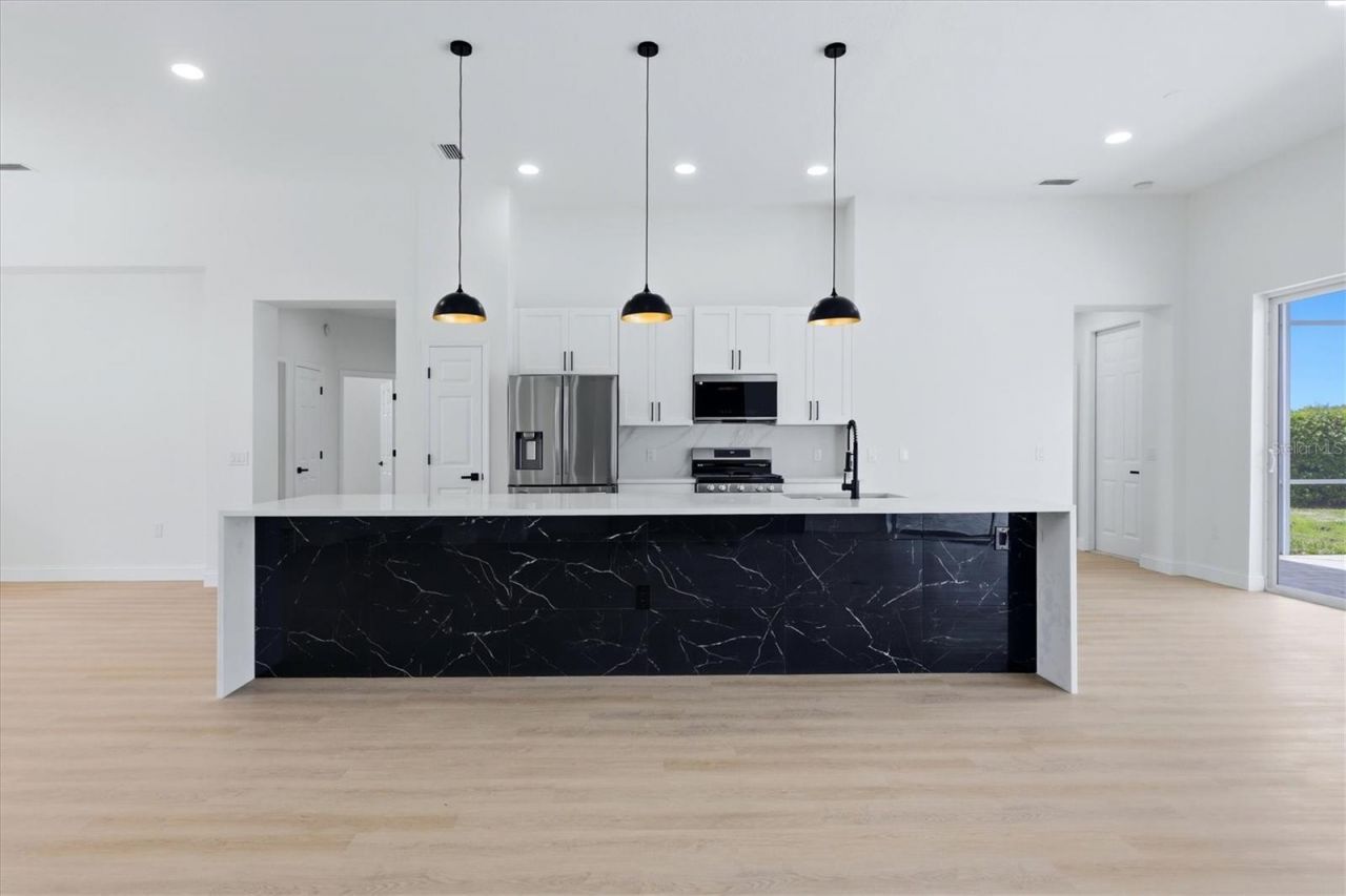 8115 Planters Knoll Terrace, Bradenton, FL 34201 Photo