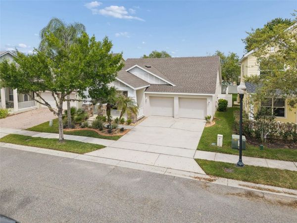 14227 LAKE LIVE OAK DRIVE , ORLANDO, FL 32828