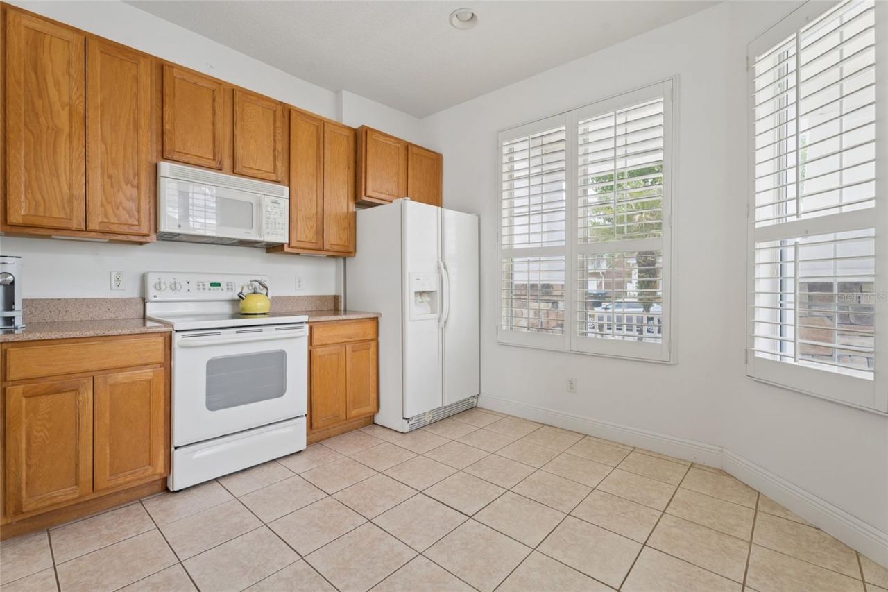 14227 Lake Live Oak Drive , Orlando, FL 32828 Photo