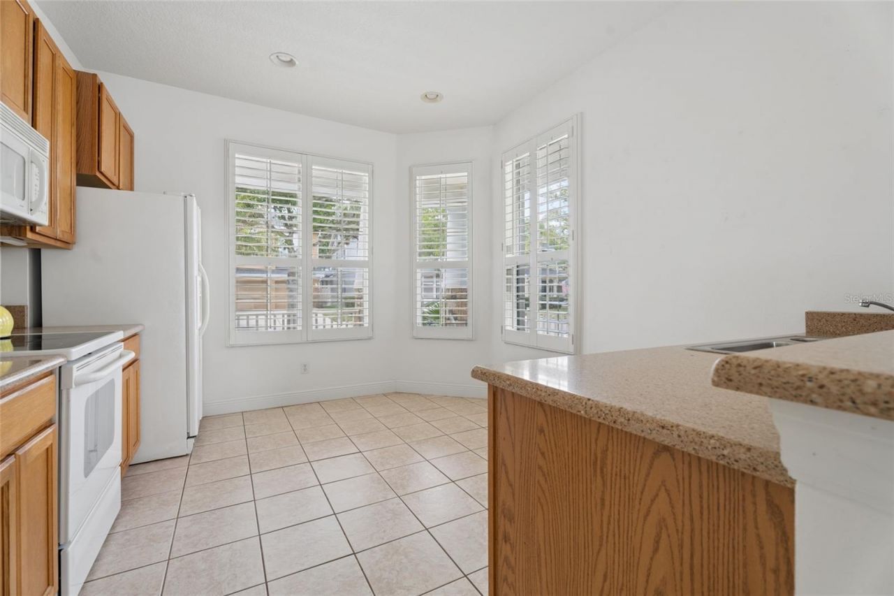 14227 Lake Live Oak Drive , Orlando, FL 32828 Photo