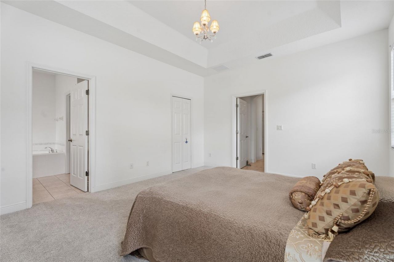 14227 Lake Live Oak Drive , Orlando, FL 32828 Photo