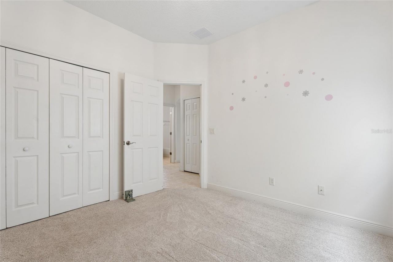 14227 Lake Live Oak Drive , Orlando, FL 32828 Photo