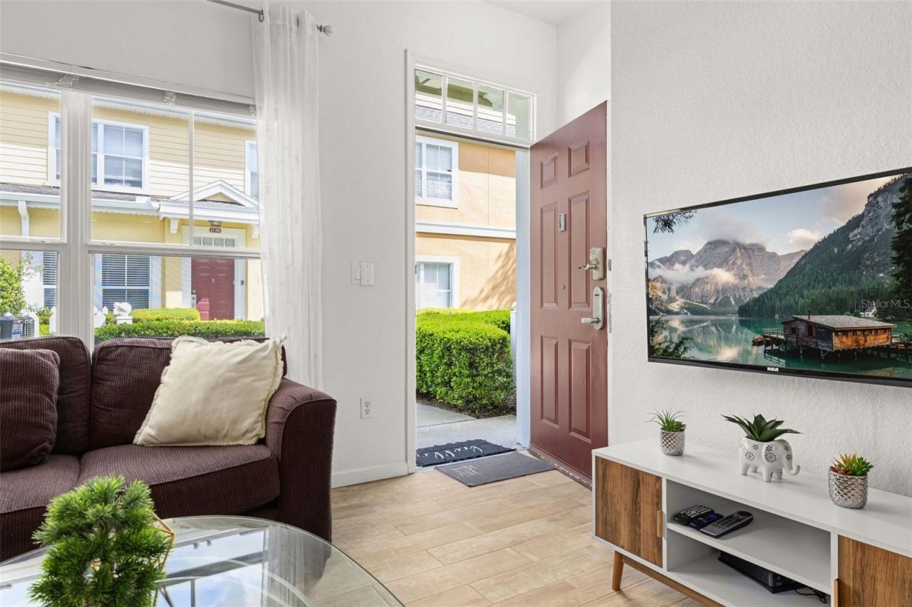 2250 San Vital Drive, Unit 105, Kissimmee, FL 34741 Photo