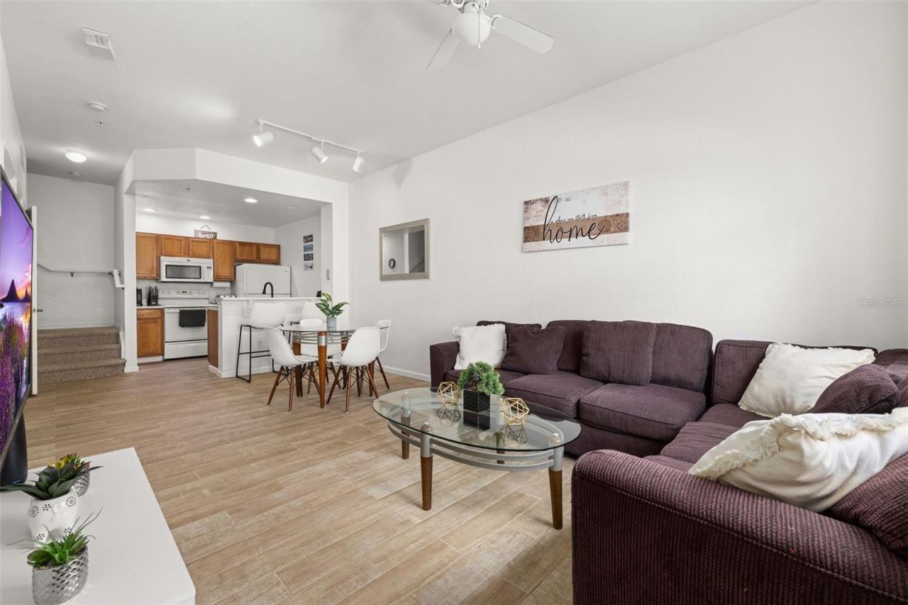 2250 San Vital Drive, Unit 105, Kissimmee, FL 34741 Photo