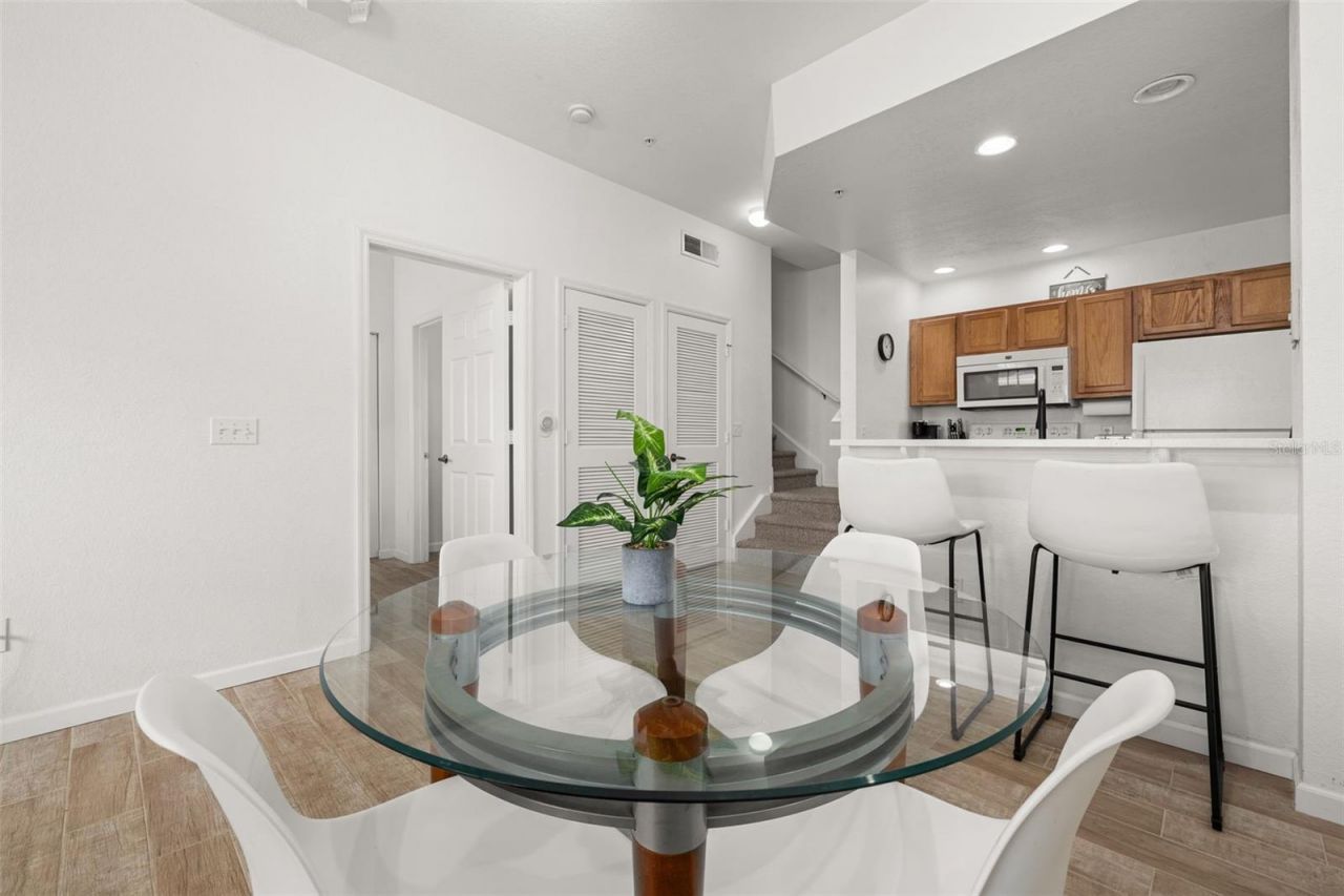 2250 San Vital Drive, Unit 105, Kissimmee, FL 34741 Photo