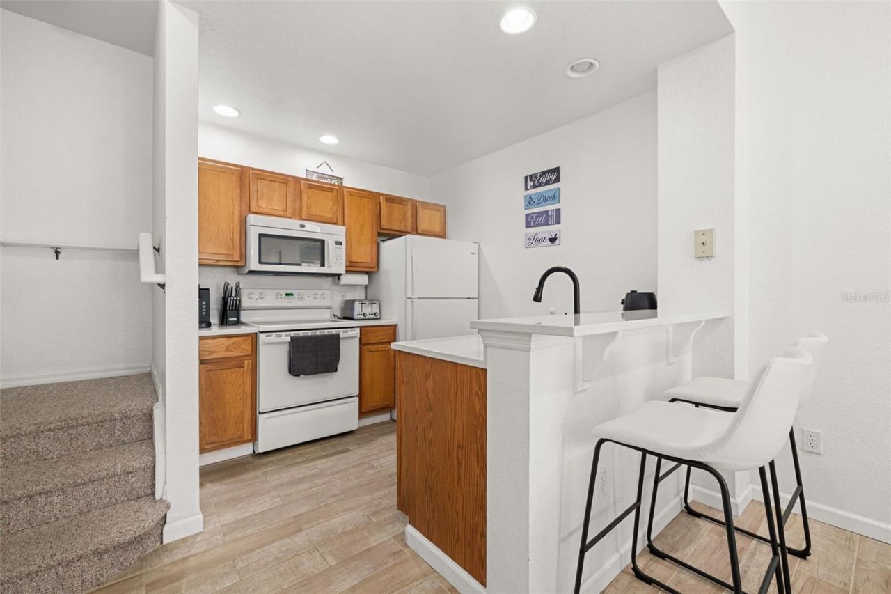 2250 San Vital Drive, Unit 105, Kissimmee, FL 34741 Photo