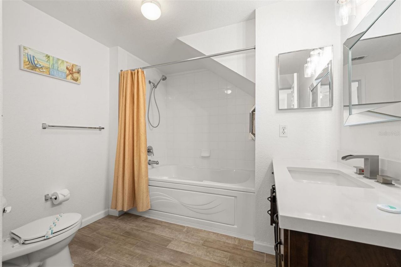 2250 San Vital Drive, Unit 105, Kissimmee, FL 34741 Photo