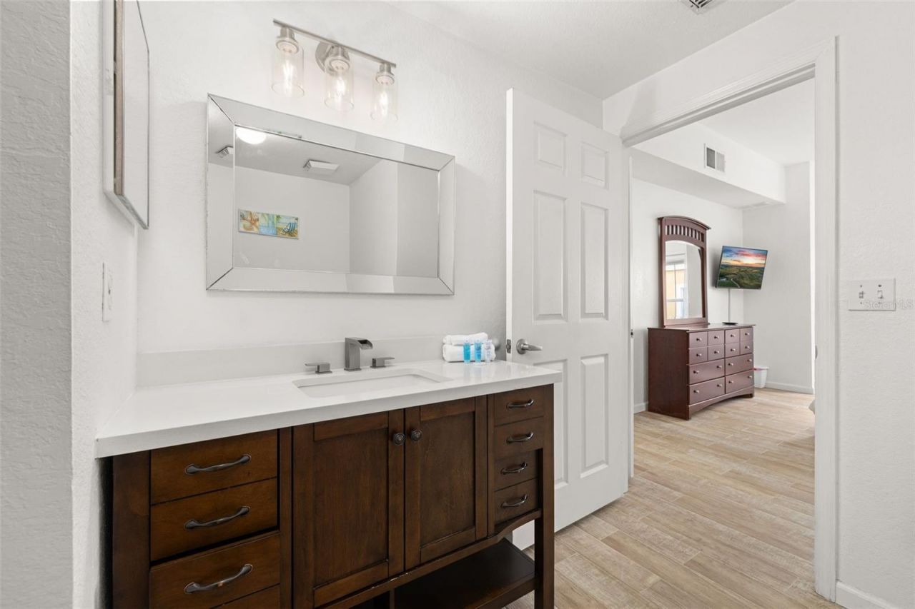 2250 San Vital Drive, Unit 105, Kissimmee, FL 34741 Photo