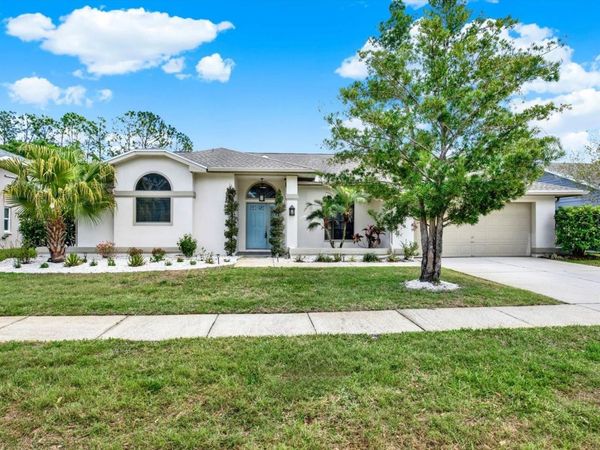 447 WHISPERING LAKES BOULEVARD, TARPON SPRINGS, FL 34688