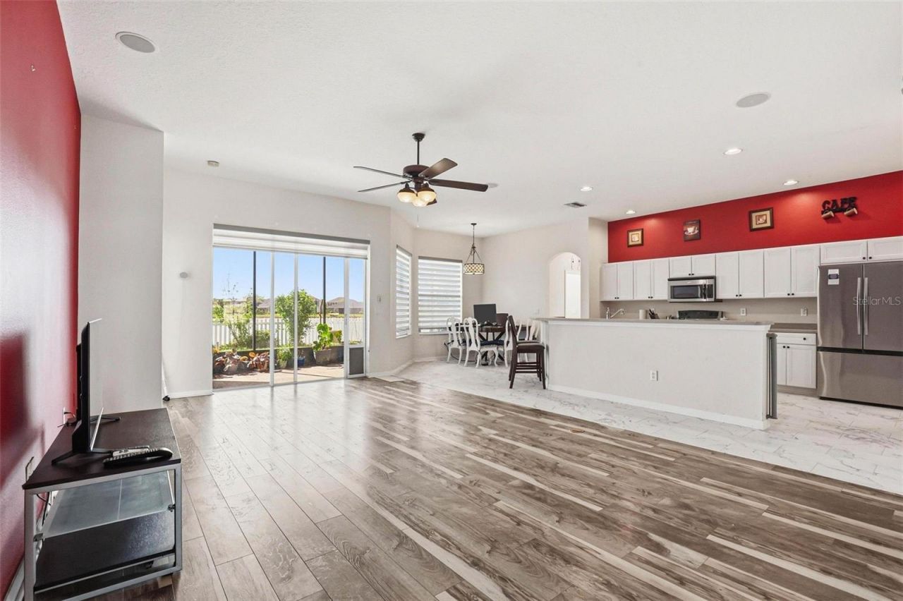 13706 Artesa Bell Drive , Riverview, FL 33579 Photo