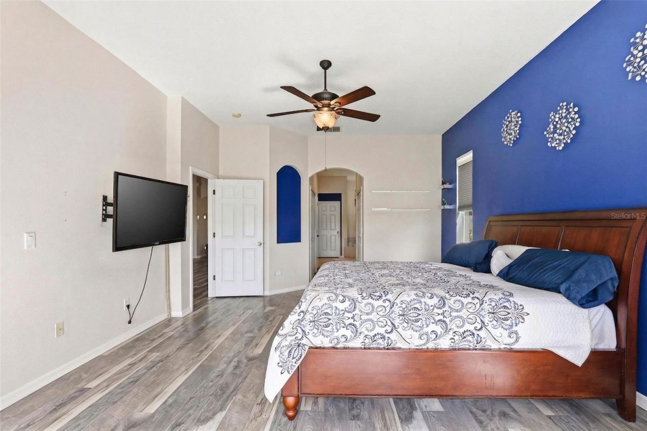 13706 Artesa Bell Drive , Riverview, FL 33579 Photo