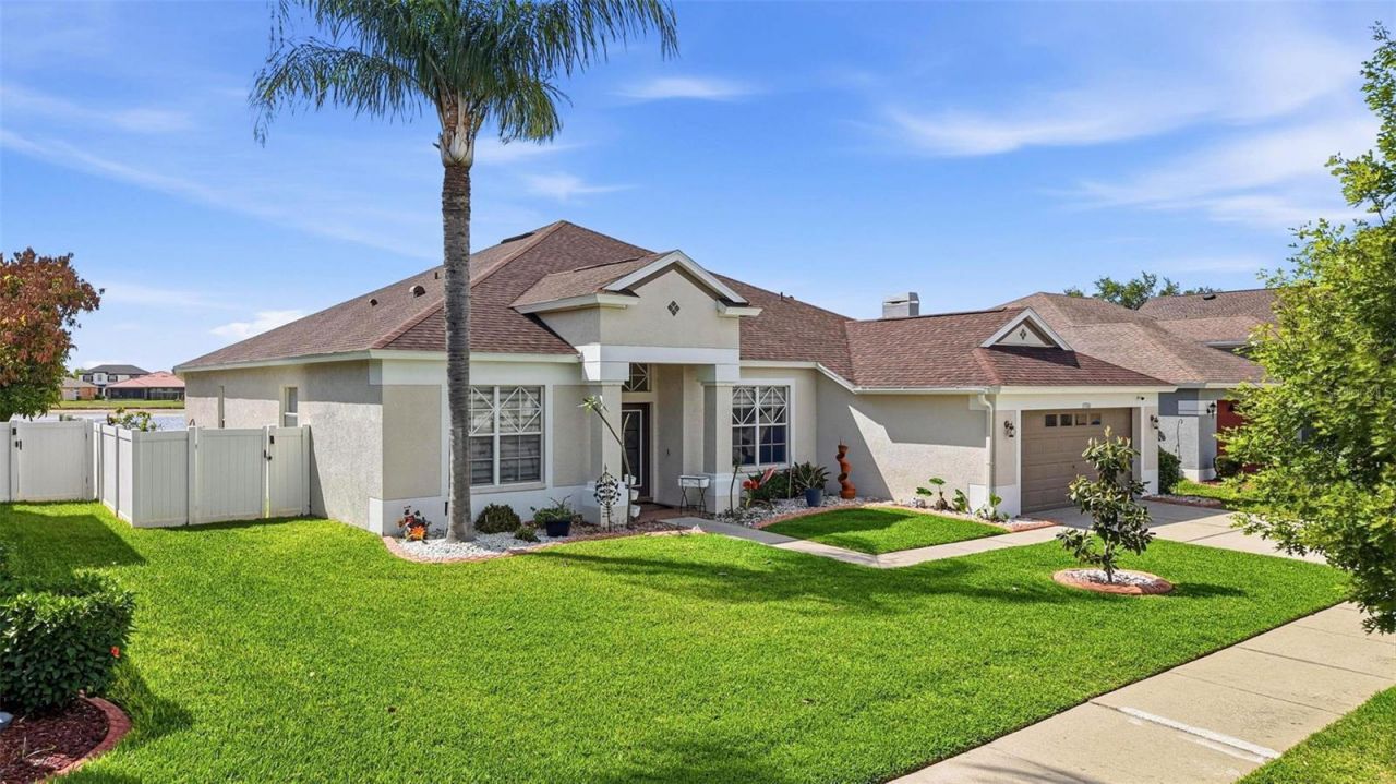 13706 Artesa Bell Drive , Riverview, FL 33579 Photo