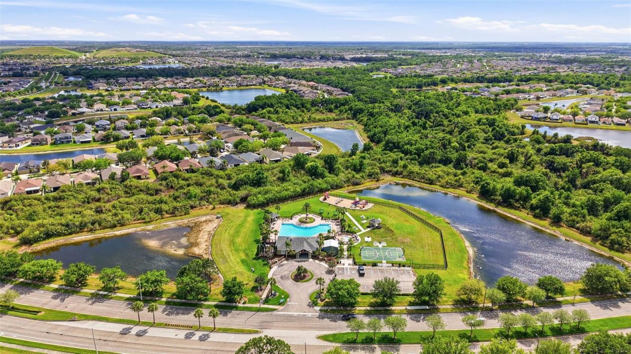 13706 Artesa Bell Drive , Riverview, FL 33579 Photo