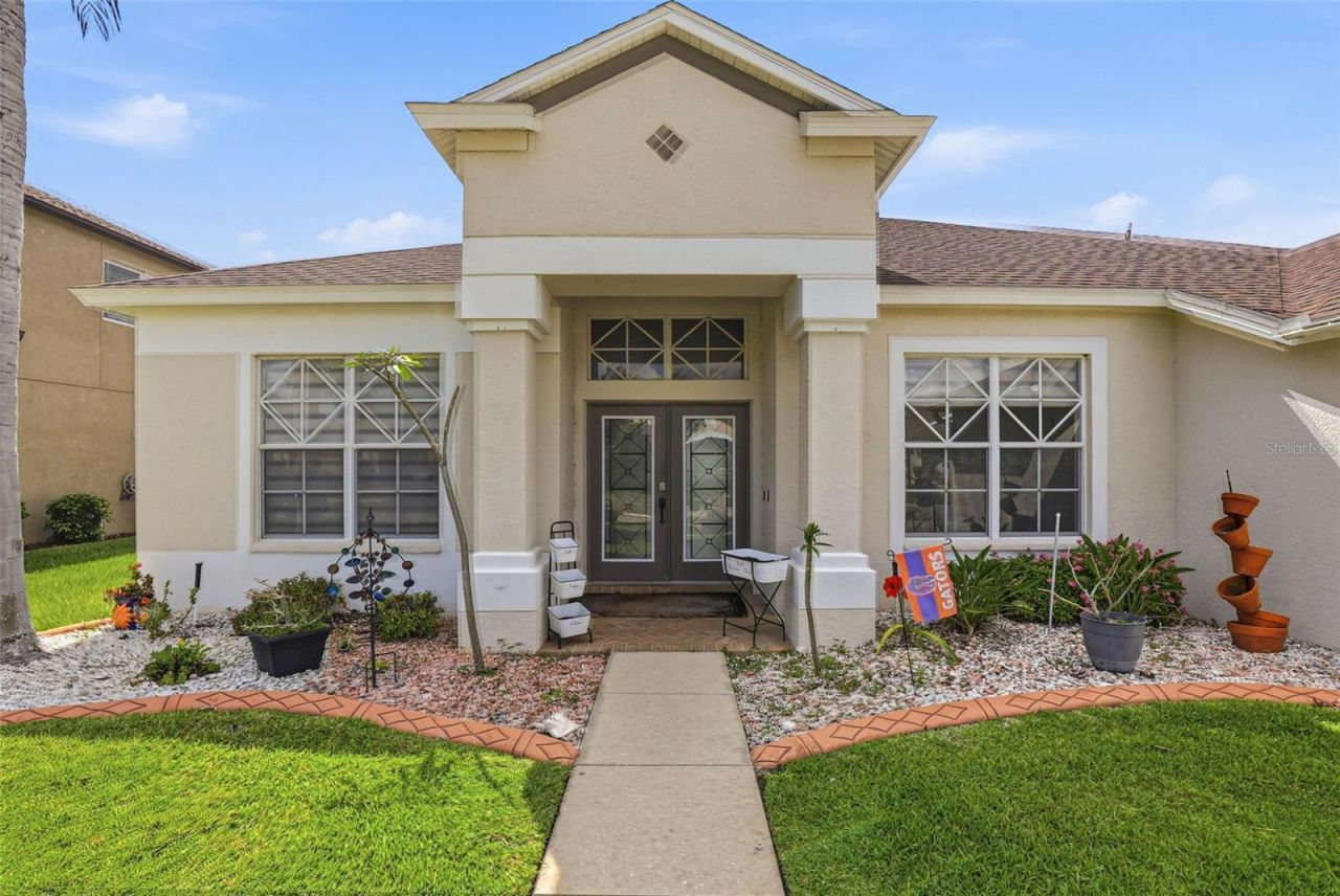 13706 Artesa Bell Drive , Riverview, FL 33579 Photo