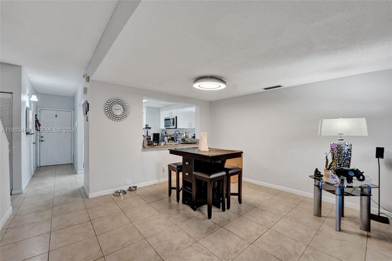 3592 NW 83rd Ln , Sunrise, FL 33351 Photo