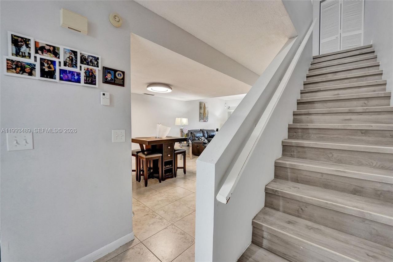 3592 NW 83rd Ln , Sunrise, FL 33351 Photo