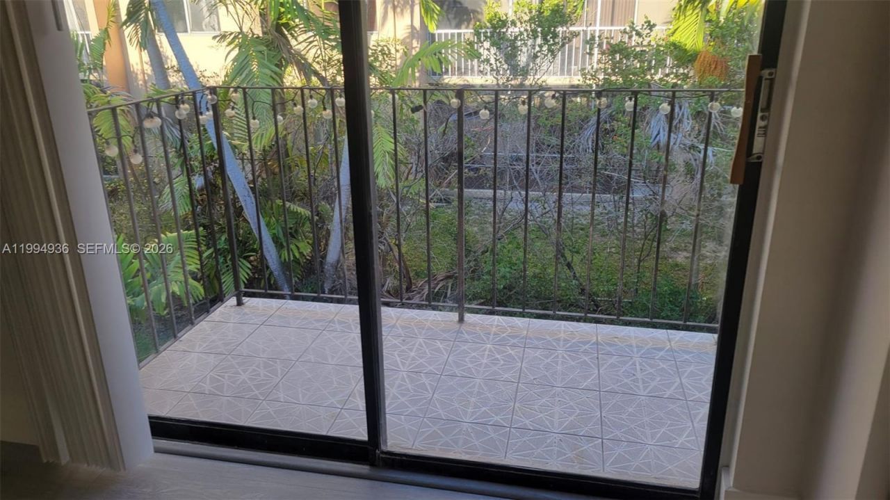 6850 NW 173rd Dr, Unit 106, Hialeah, FL 33015 Photo
