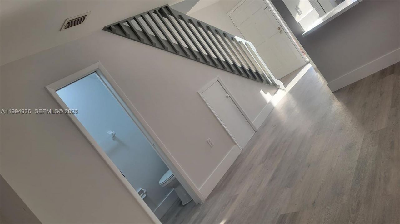 6850 NW 173rd Dr, Unit 106, Hialeah, FL 33015 Photo