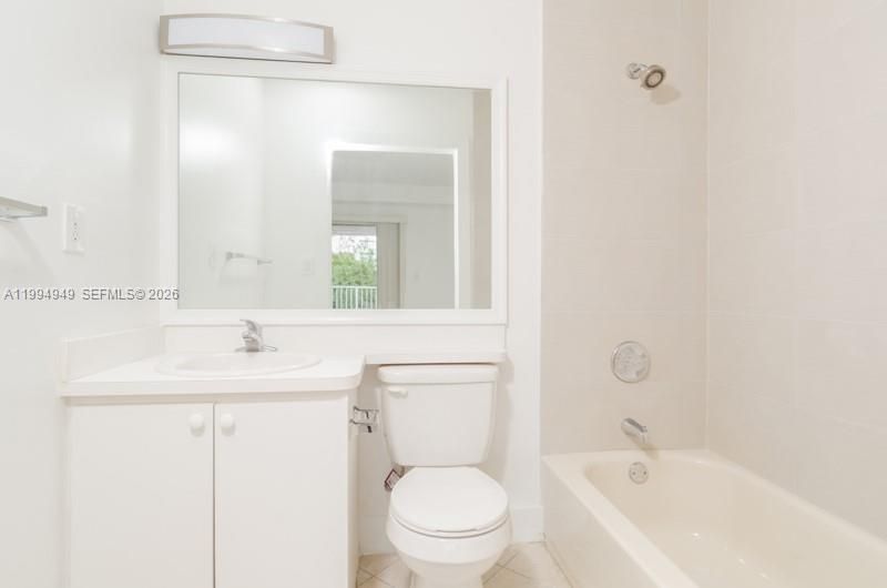 2734 Bird Ave, Unit 310, Miami, FL 33133 Photo