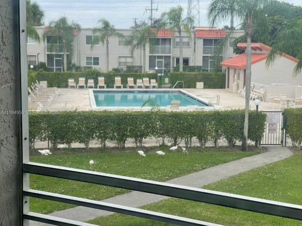 7435 Woodmont Ter , Unit 202, Tamarac, FL 33321 Photo