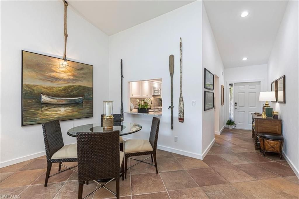 15450 Cedarwood Ln, Unit 202, Naples, FL 34110 Photo