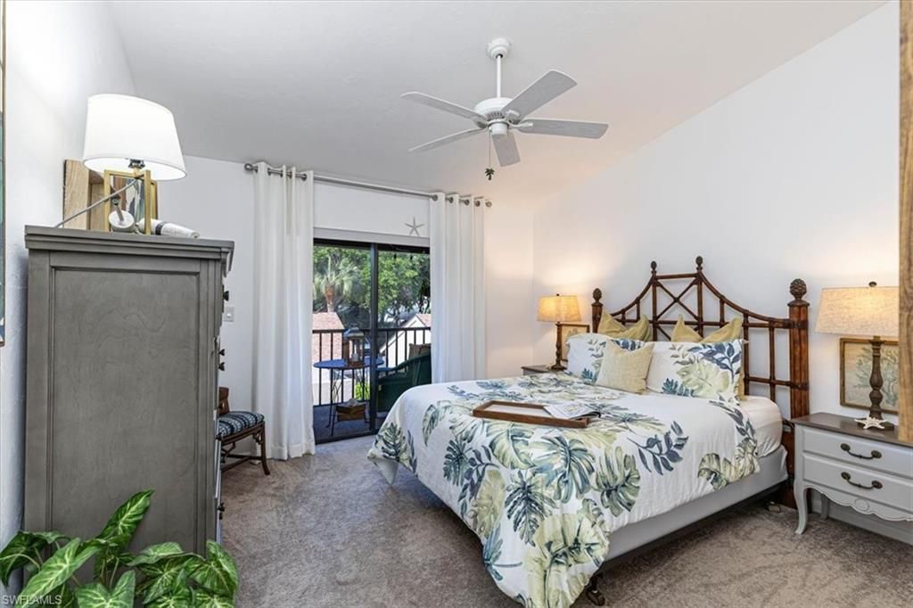 15450 Cedarwood Ln, Unit 202, Naples, FL 34110 Photo
