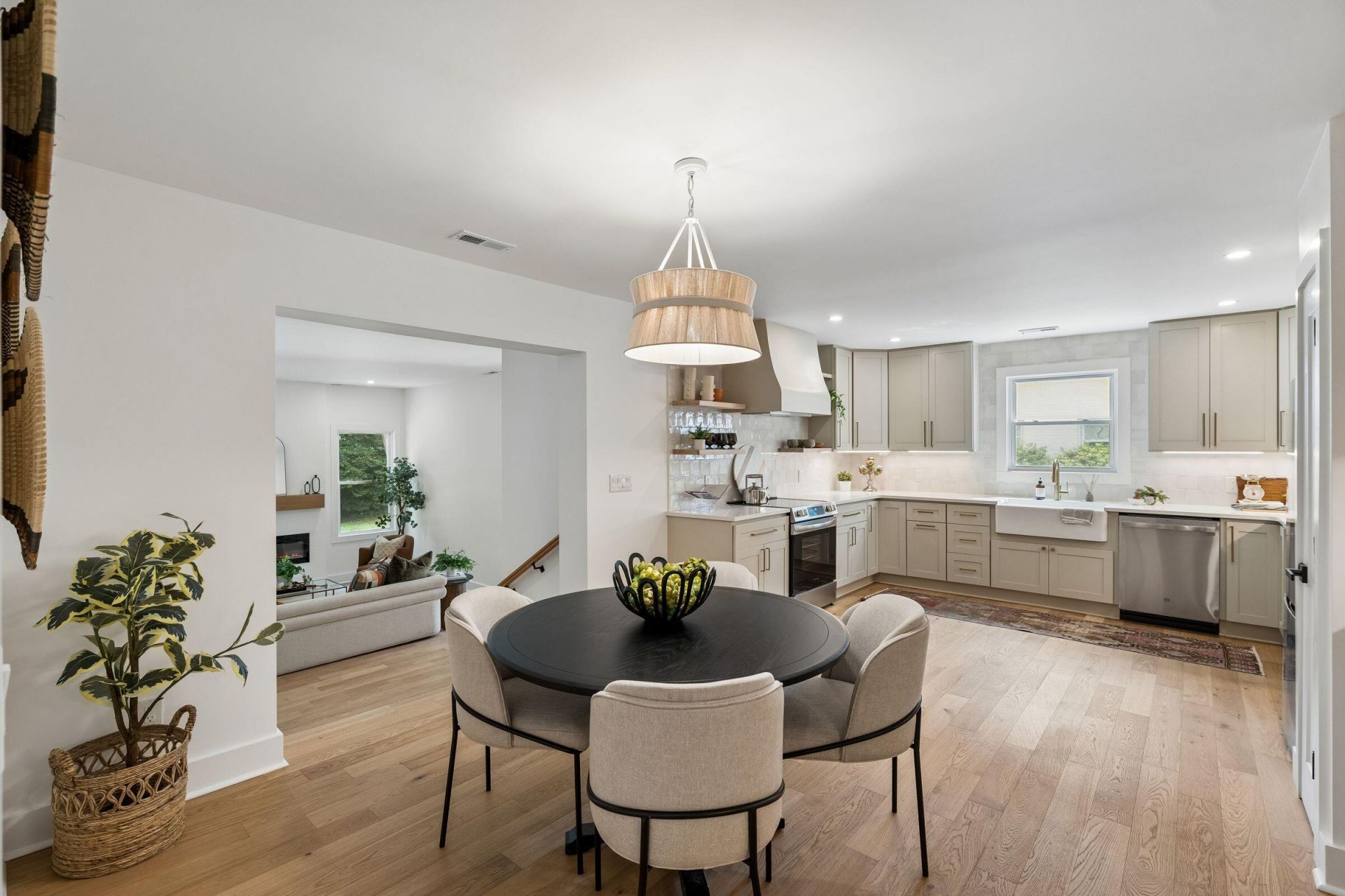 512 Risher Street Photo 13