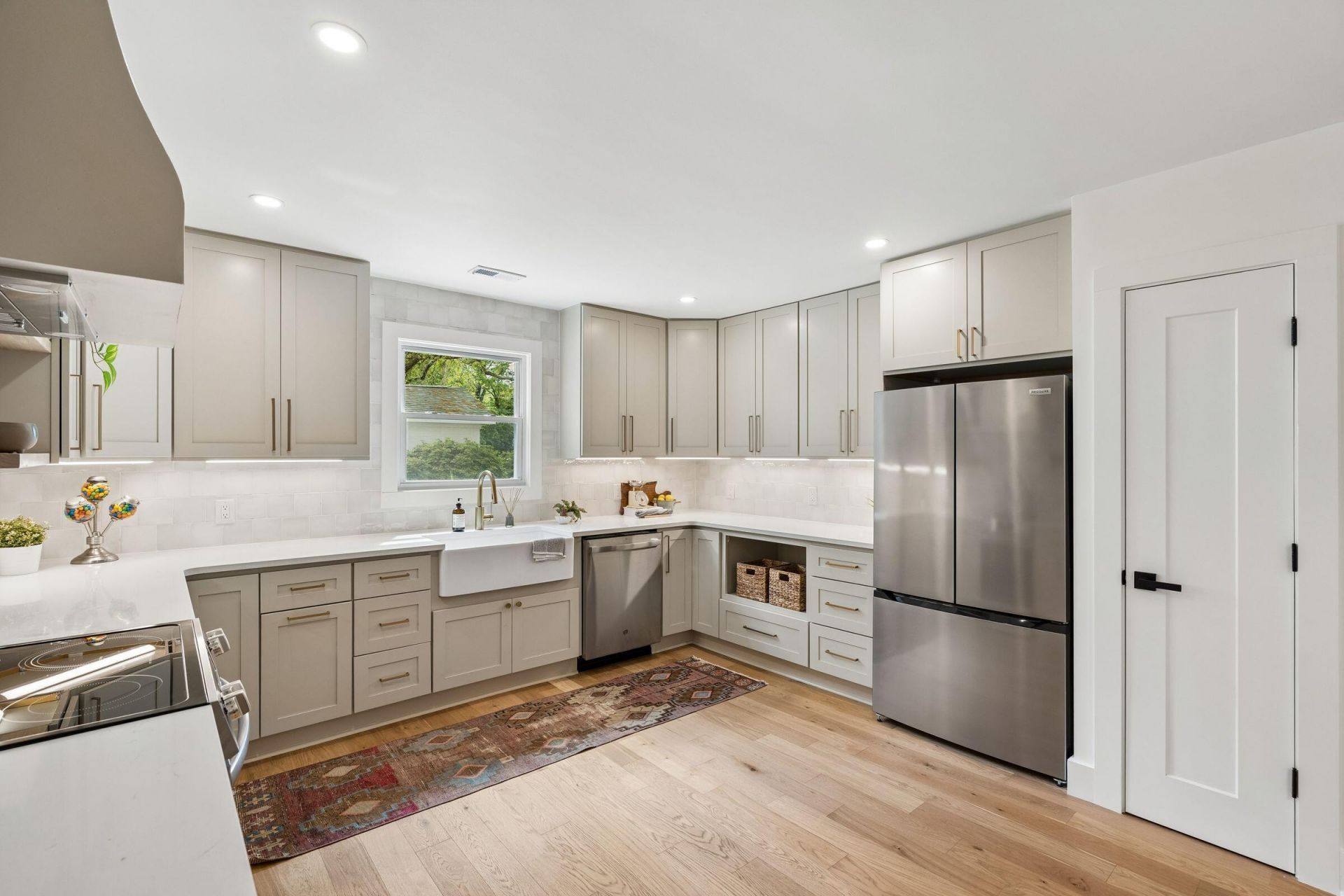 512 Risher Street Photo 9