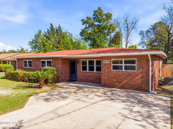 4570 Cedar Street , Panama City, FL 32404