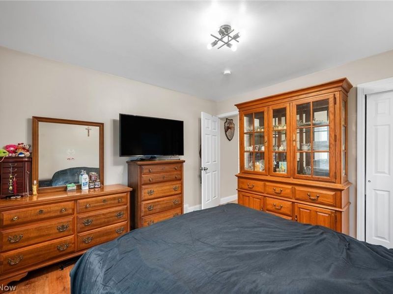 5234 Erwin Street , Maple Heights, OH 44137 Photo 25