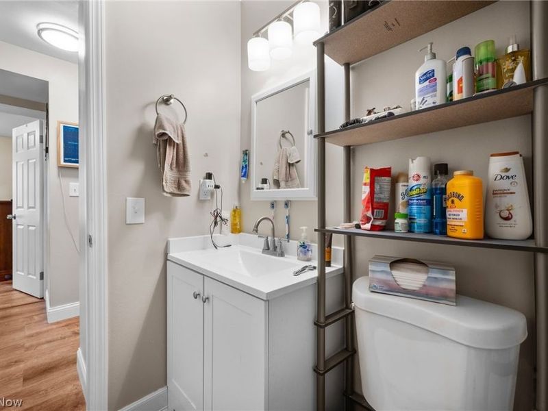 5234 Erwin Street , Maple Heights, OH 44137 Photo 27