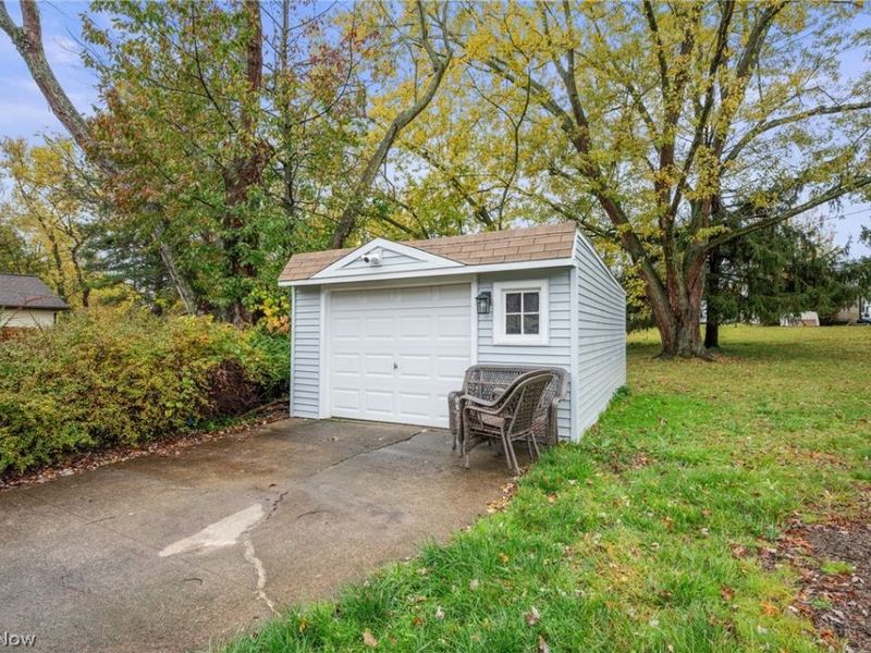 5234 Erwin Street , Maple Heights, OH 44137 Photo 36