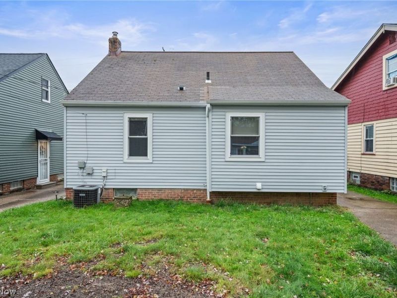 5234 Erwin Street , Maple Heights, OH 44137 Photo 37