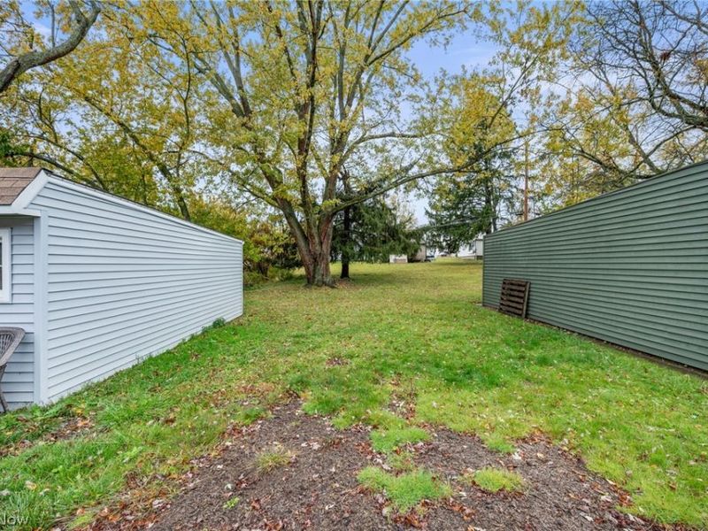 5234 Erwin Street , Maple Heights, OH 44137 Photo 39