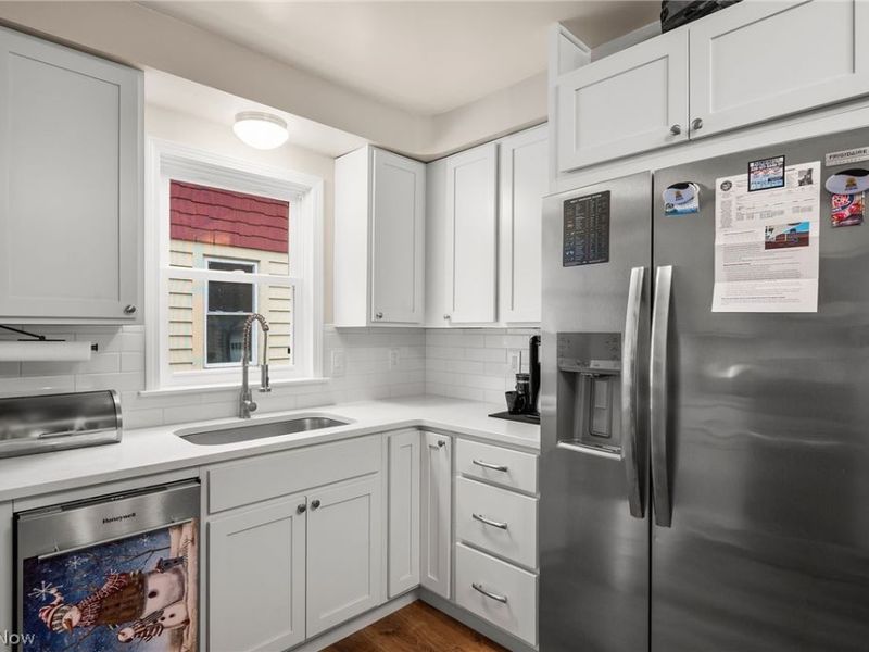 5234 Erwin Street , Maple Heights, OH 44137 Photo 4